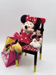 Chair #127 - Minnie Mouse-image